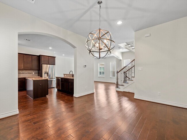 Photo - 5319 Kiam St