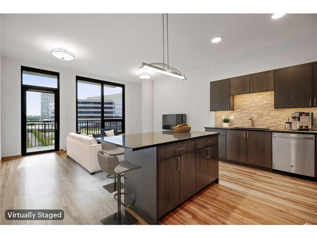 Building Photo - 1240 S 2nd St Unit 319 Rental
