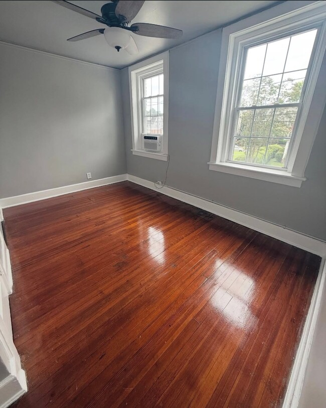 Photo - 1415 Leigh St Unit 3A