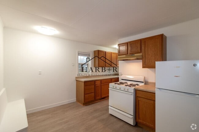 Building Photo - 224 9th Ave NW Rental