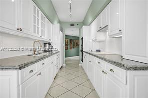 Building Photo - 9455 Collins Ave Unit # 902 Rental