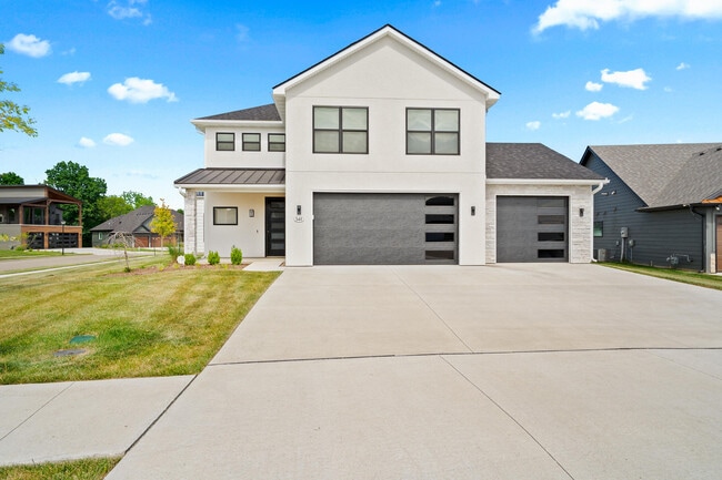 Building Photo - 540 Angels Rst Wy Rental