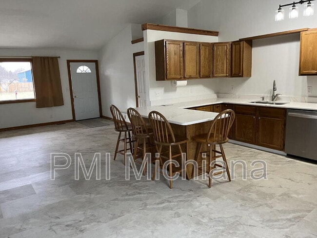 Photo - 56430 Hoosier Ave