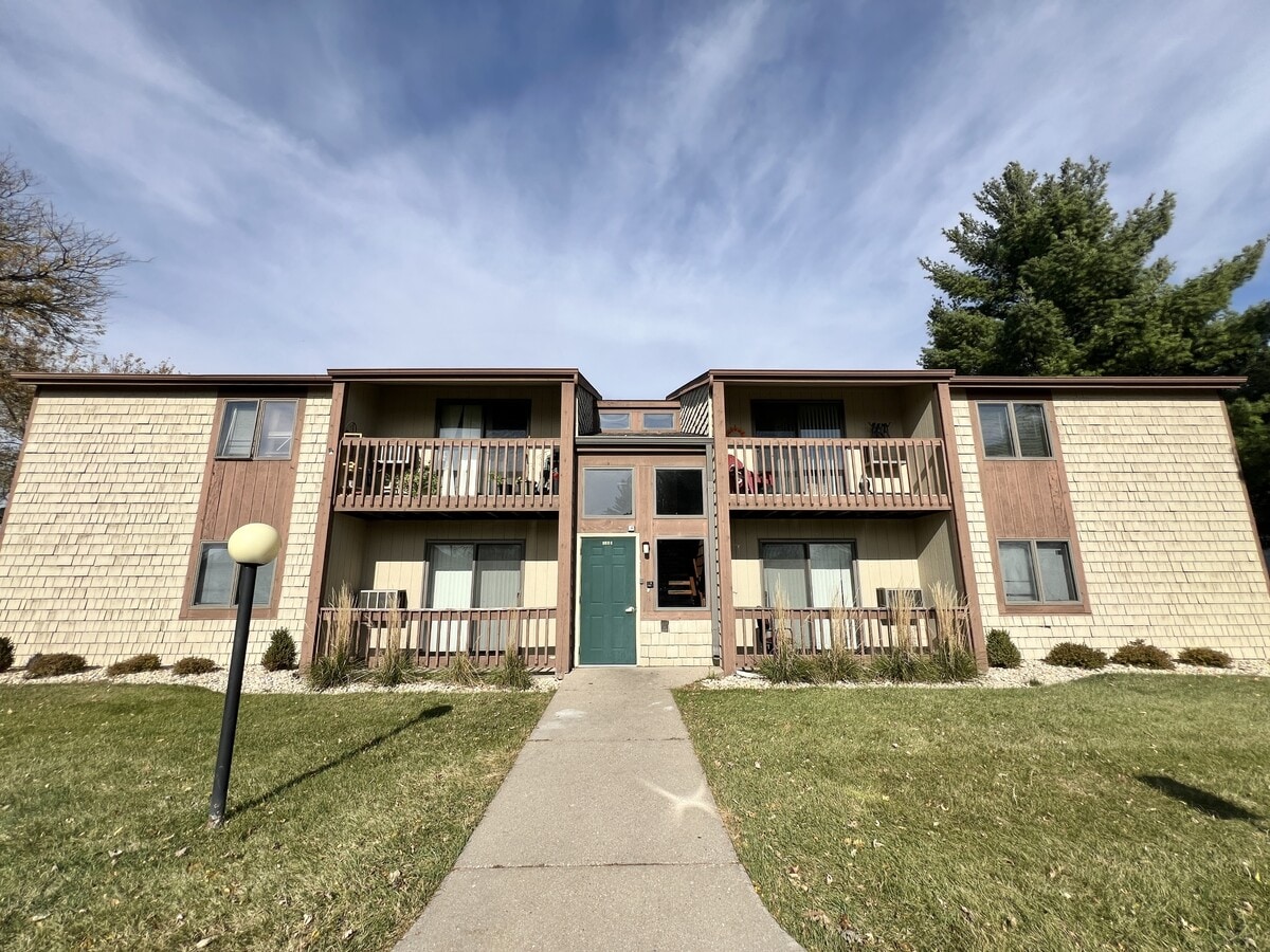 Photo - 1937 Alden Rd Unidad D