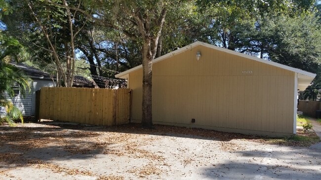 Building Photo - 14733 Sunset St Rental
