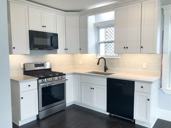 Photo - 156 Homes Ave Unit 2