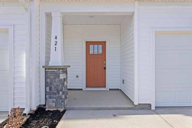 Photo - Perfectly Appointed Greenville Townhome 3bed/2.5 bath
