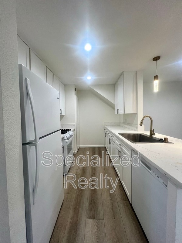 Photo - 7038 Vesper Ave Unidad 101