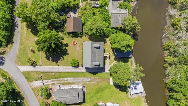 141 Sherrill Loop Rd