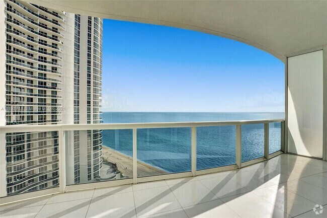 Building Photo - 15901 Collins Ave Unit 1703 Rental