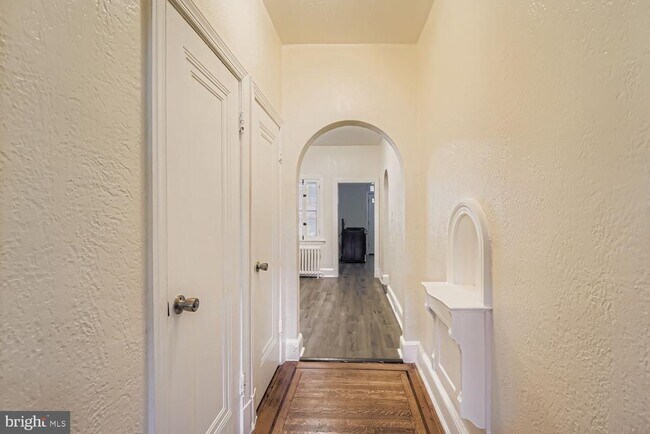 Photo - 3220 Sequoia Ave