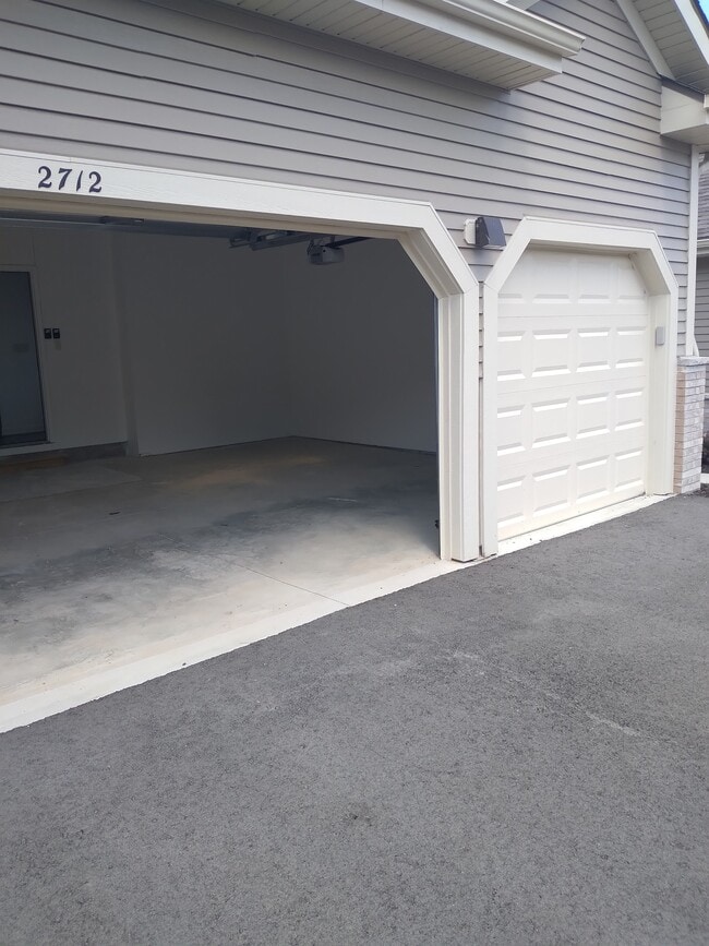 Photo - 2701 Pond Dr