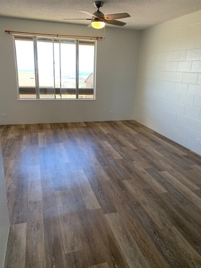 Photo - Palehua Villas, newly renovated breezy 3 bed, 2 ba, 2 parking stalls, water/sewer