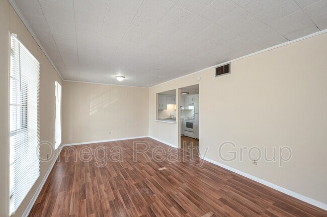 Photo - 1507 7th Ave Unit Apt 6