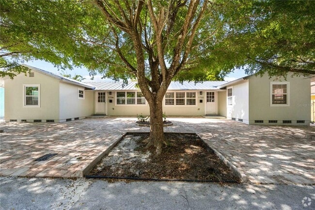 Building Photo - 1736 Morrill St Rental