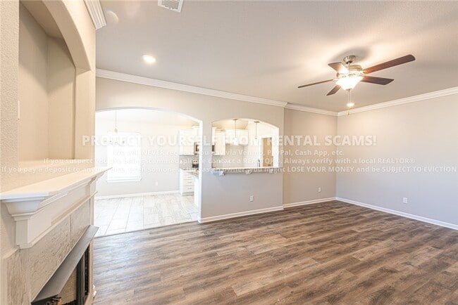 Photo - 4476 W Newton Ave