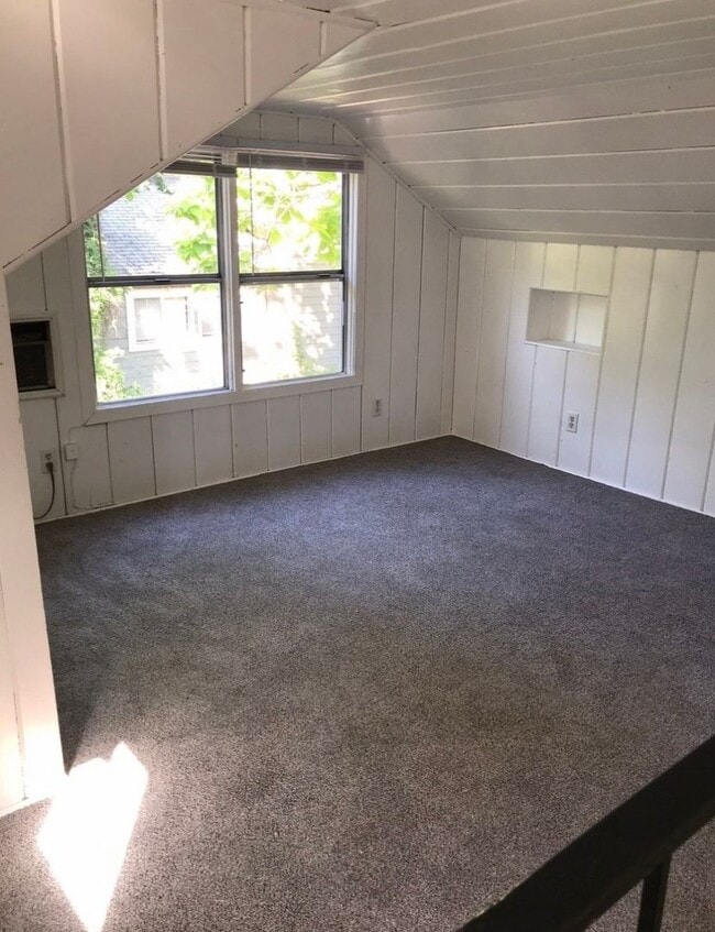 Photo - 3bd 2 ba home, great location