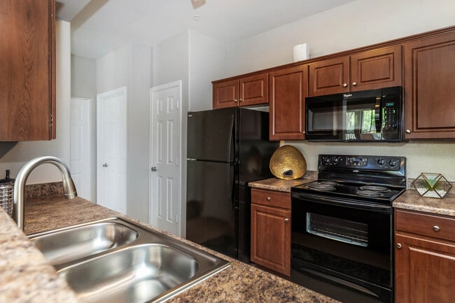 The Jewel 1140 SQFT 2 Bed 2 Bath