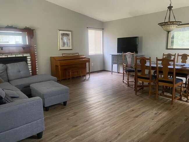 Photo - 790 Flower Ash Ln