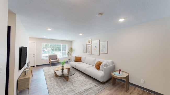 2 Bedroom Apartment - Remodeled