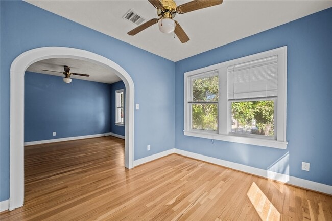 Photo - 1819 Sul Ross St