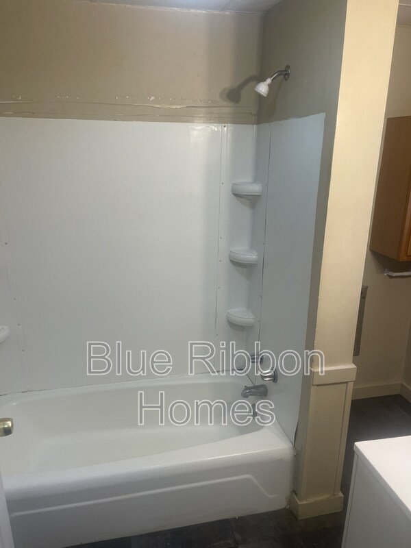 Photo - 1612 8th Ave