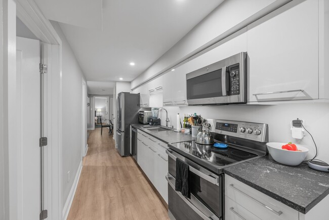 Photo - 3002 11th St NW Unit Apt B