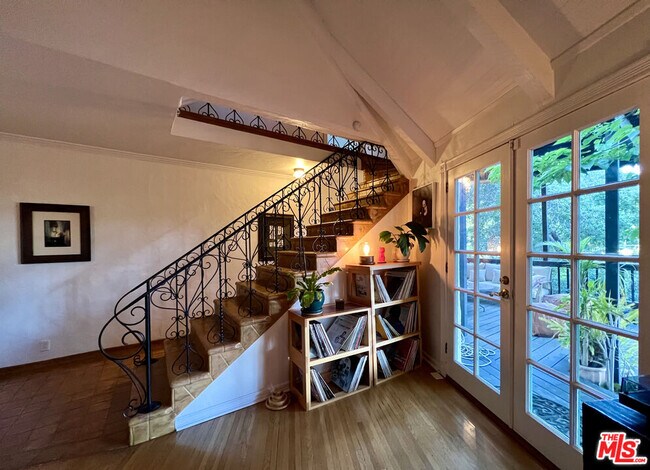 Photo - 4458 Dundee Dr