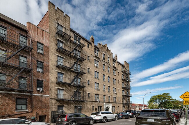 3230 93rd St - 3230 93rd St