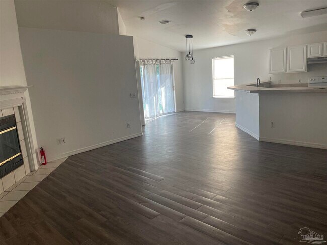 Photo - 11068 Chippewa Way