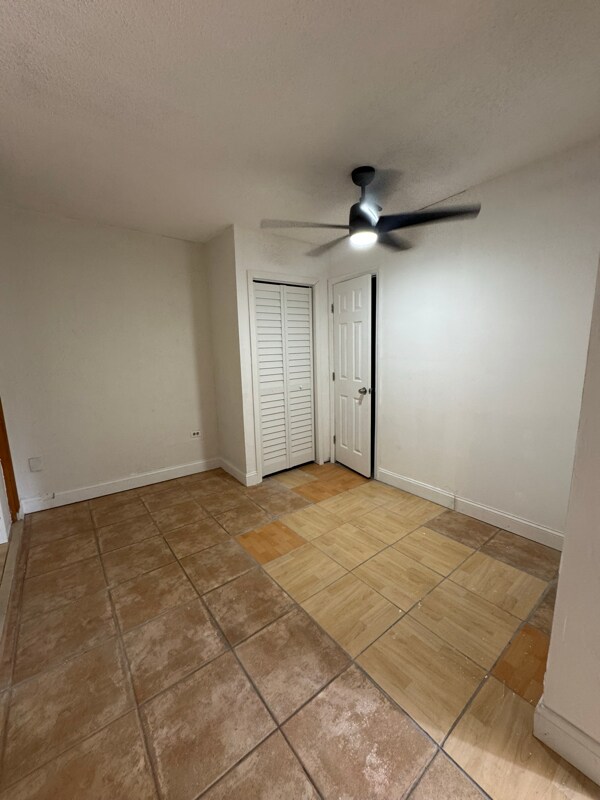 Photo - 1285 NE 143rd St