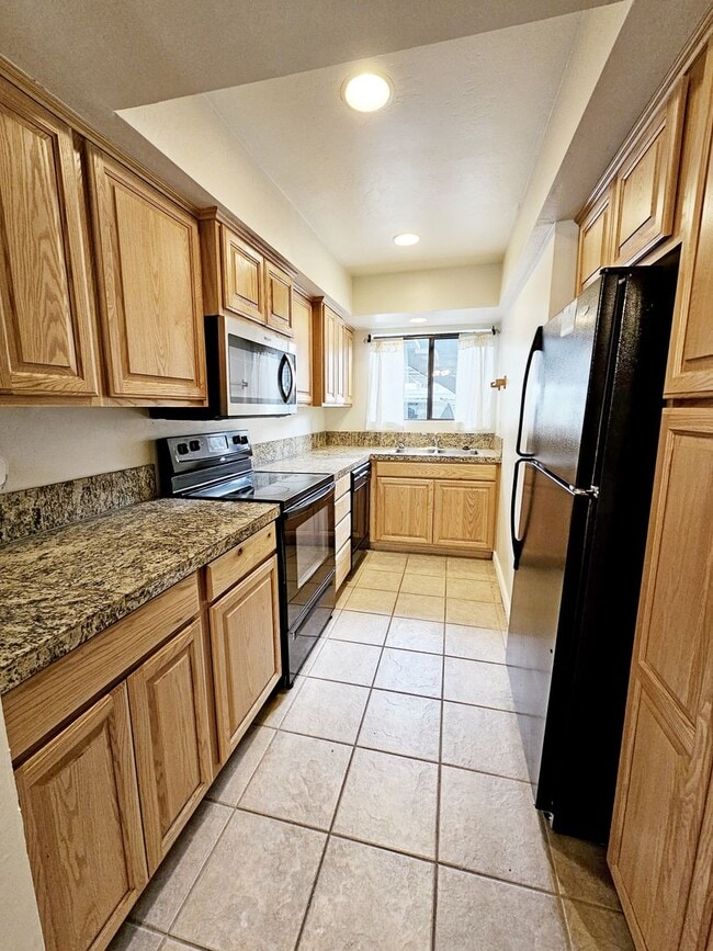 Photo - University Heights 2 Bedroom 2 Bath