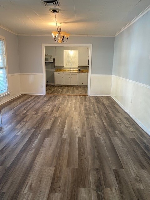 Photo - 2033 Marguerite St