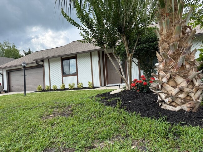 Photo - 39 Bannerwood Ln