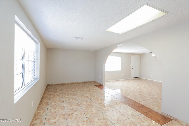 Photo - 5802 W Berkeley Rd