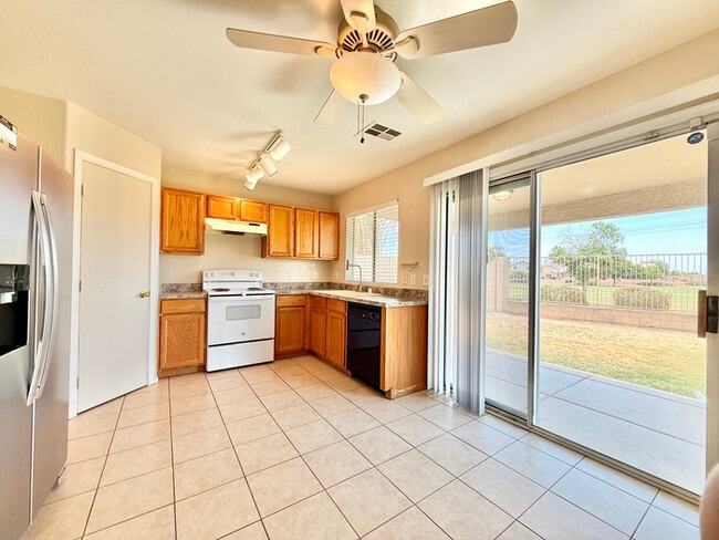 Fabulous 3-Bedroom home For Rent!!