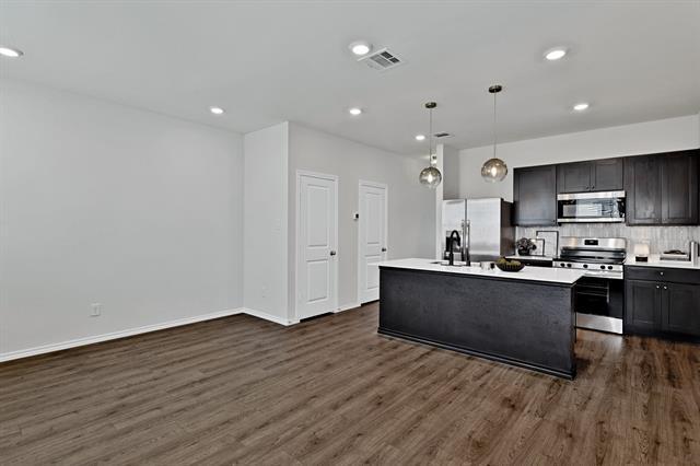 Photo - 310 Arbor Dr