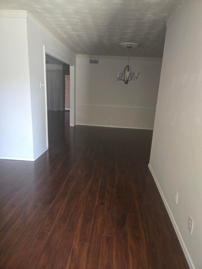 Photo - 8618 Baltimore Dr Unit 101