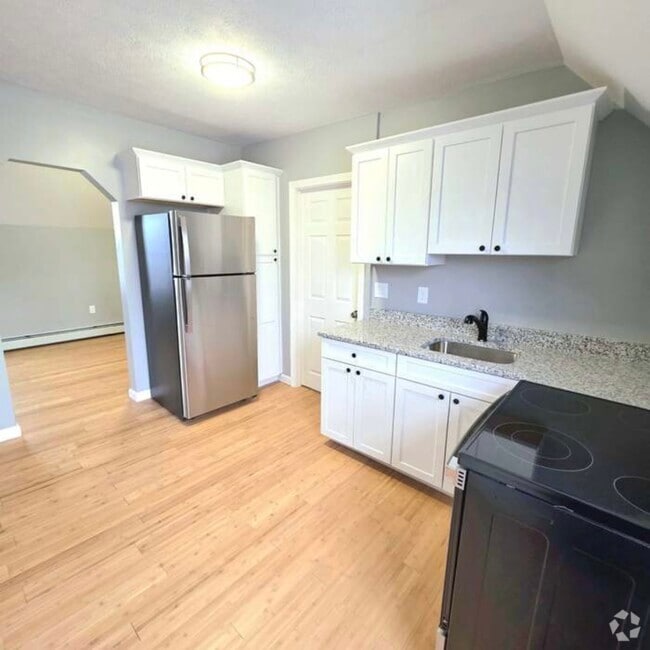 Building Photo - 181 Wilson St Unit 2 Rental