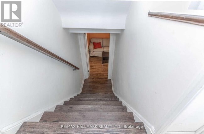 Photo - 283 Taylor Mills Dr N