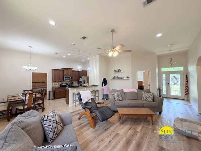 Photo - Spacious 4BR/2BA Home in Fort Walton Beach Near Eglin Parkway!