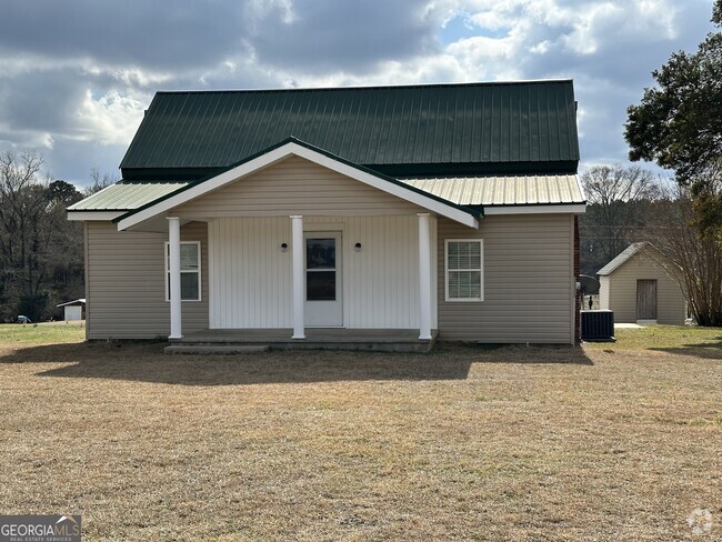 Building Photo - 323 Pinehill Rd Rental