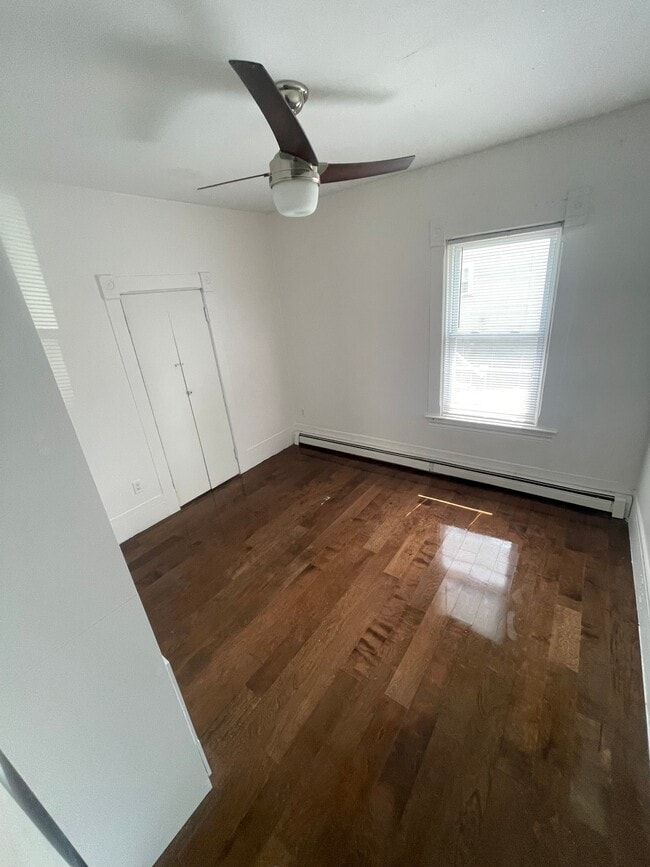 Photo - 183 Connors St Unit 1