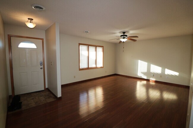 Photo - Beautiful 3 bedroom home just minutes from...