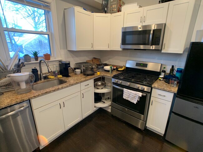 Photo - 43 Saint Paul St