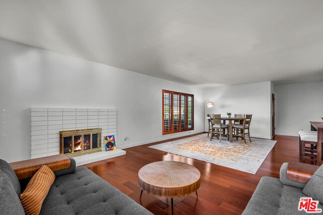 Photo - 2925 Dona Susana Dr