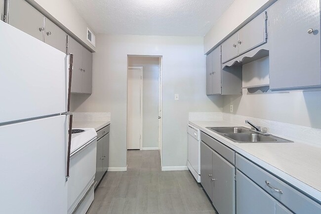 Photo - 1009 Washington St