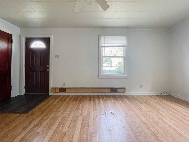 Photo - Washer/Dryer Hook-Ups