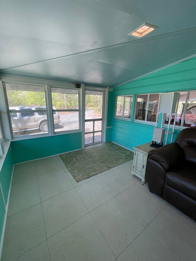 Photo - 254 Rabbit Island Ln