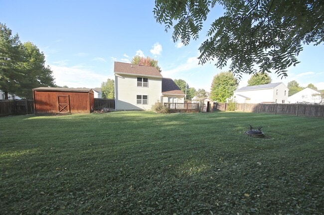 Photo - 876 Meadowlands Dr